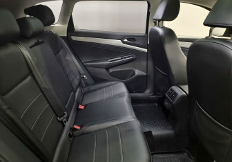 Подержанный автомобиль Jetta VS7 2023 года (12 фото)