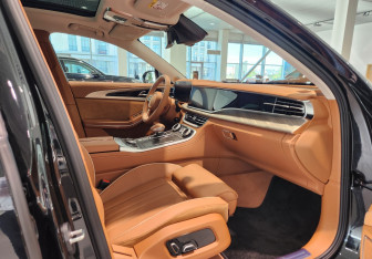 Новый Hongqi H9 2024 (9 фото)