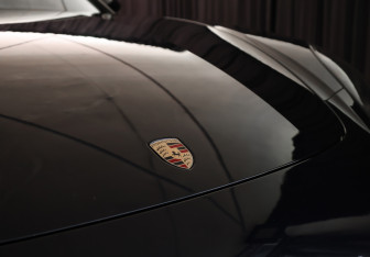 Подержанный автомобиль Porsche Panamera Wagon 2019 года (27 фото)