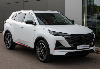 Подержанный автомобиль Changan CS55PLUS 2023 года (3 фото)