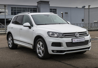 Подержанный автомобиль Volkswagen Touareg 2012 года (3 фото)
