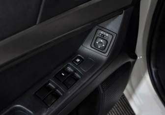 Подержанный автомобиль Mitsubishi Lancer Sedan 2014 года (12 фото)