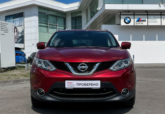 Подержанный автомобиль Nissan Qashqai 2018 года (2 фото)