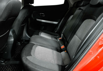 Подержанный автомобиль Kia Ceed Hatchback 2016 года (13 фото)