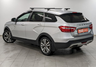 Подержанный автомобиль LADA (ВАЗ) Vesta Wagon 2020 года (7 фото)