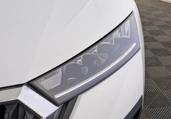 Подержанный автомобиль Skoda Octavia Liftback 2021 года (11 фото)