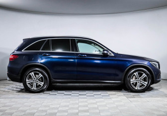 Подержанный автомобиль Mercedes-Benz GLC Coupe 2017 года (4 фото)