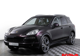 Подержанный автомобиль Porsche Cayenne 2012 года (1 фото)