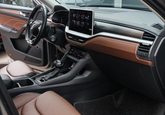 Подержанный автомобиль Skoda Kodiaq 2023 года (7 фото)
