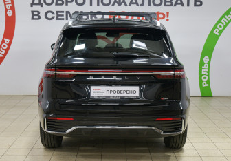 Подержанный автомобиль Geely Monjaro 2023 года (5 фото)