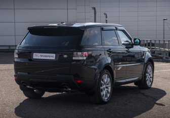 Подержанный автомобиль Land Rover Range Rover Sport 2013 года (5 фото)