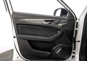 Подержанный автомобиль Haval Jolion 2024 года (19 фото)