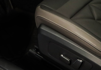Подержанный автомобиль BMW X3 2025 года (13 фото)