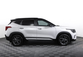 Подержанный автомобиль Kia Seltos 2024 года (4 фото)