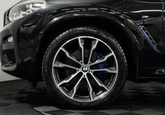 Подержанный автомобиль BMW X4 2019 года (7 фото)