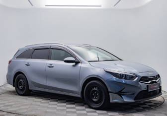 Подержанный автомобиль Kia Ceed Wagon 2021 года (7 фото)