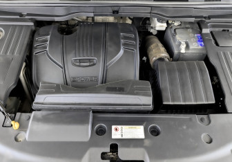 Подержанный автомобиль Geely Coolray 2023 года (9 фото)