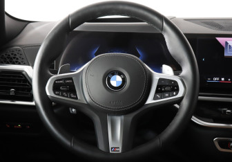 Подержанный автомобиль BMW X6 2024 года (13 фото)