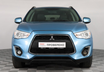 Подержанный автомобиль Mitsubishi ASX 2014 года (2 фото)