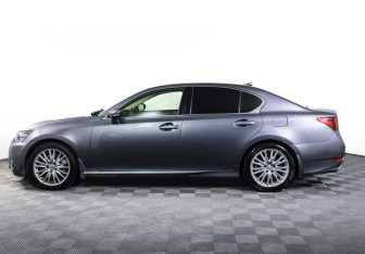 Подержанный автомобиль Lexus GS 2012 года (8 фото)