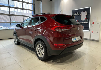 Подержанный автомобиль Hyundai Tucson 2016 года (6 фото)