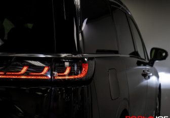 Подержанный автомобиль Voyah Dream 2023 года (35 фото)