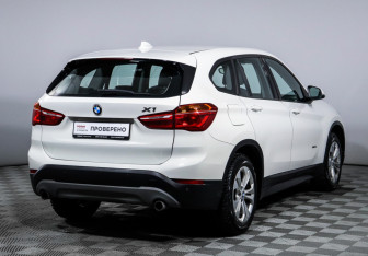 Подержанный автомобиль BMW X1 2016 года (5 фото)