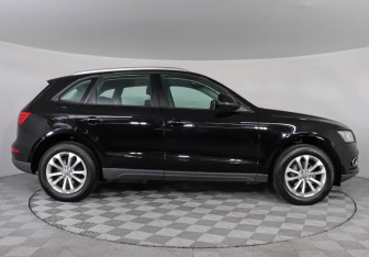 Подержанный автомобиль Audi Q5 2014 года (4 фото)