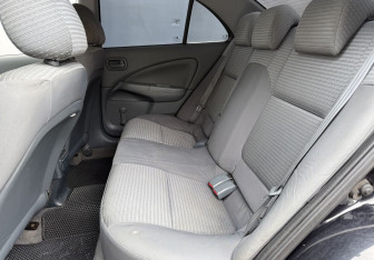 Подержанный автомобиль Nissan Almera Classic 2007 года (11 фото)