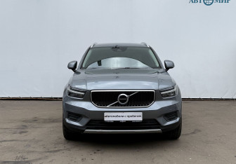 Подержанный автомобиль Volvo XC40 2018 года (2 фото)