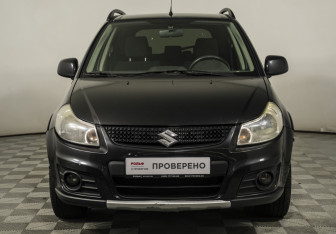 Подержанный автомобиль Suzuki SX4 Hatchback 2011 года (2 фото)