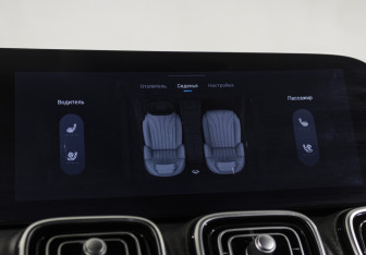 Подержанный автомобиль Jaecoo J8 2024 года (17 фото)