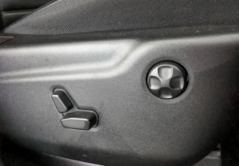 Подержанный автомобиль Jeep Grand Cherokee 2021 года (30 фото)