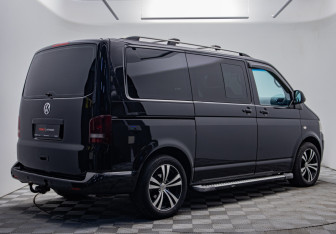 Подержанный автомобиль Volkswagen Multivan 2008 года (5 фото)