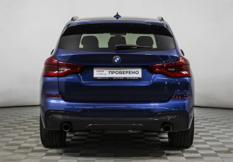 Подержанный автомобиль BMW X3 2021 года (5 фото)