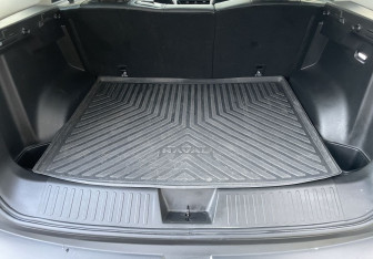 Подержанный автомобиль Haval H3 2024 года (14 фото)