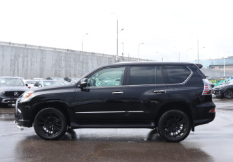 Подержанный автомобиль Lexus GX 2016 года (8 фото)