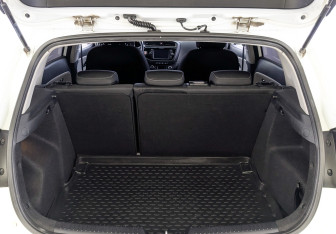 Подержанный автомобиль Kia Ceed Hatchback 2018 года (10 фото)