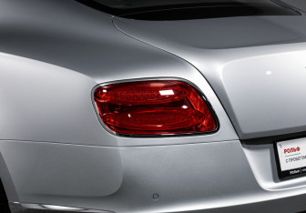 Подержанный автомобиль Bentley Continental GT Coupe 2012 года (16 фото)
