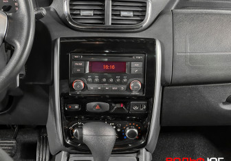 Подержанный автомобиль Nissan Terrano 2015 года (14 фото)