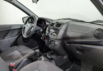 Подержанный автомобиль LADA (ВАЗ) Granta Sedan 2023 года (13 фото)