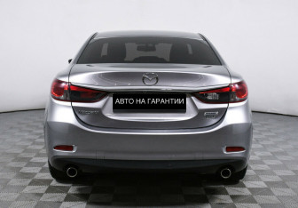 Подержанный автомобиль Mazda 6 Sedan 2014 года (6 фото)