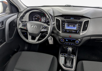 Подержанный автомобиль Hyundai Creta 2019 года (29 фото)