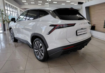 Подержанный автомобиль Jetour Dashing 2024 года (7 фото)