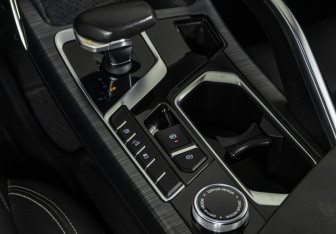 Подержанный автомобиль Geely Tugella 2020 года (19 фото)