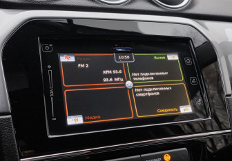 Подержанный автомобиль Suzuki Vitara 2016 года (13 фото)