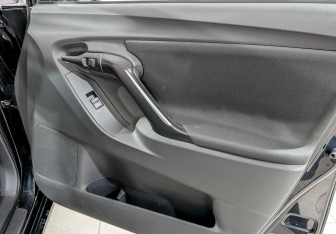 Подержанный автомобиль Toyota Verso 2014 года (24 фото)