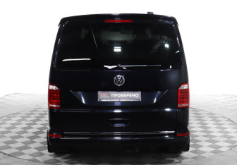 Подержанный автомобиль Volkswagen Multivan 2019 года (6 фото)