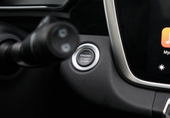 Подержанный автомобиль Belgee X70 2025 года (25 фото)