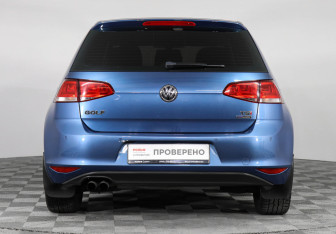 Подержанный автомобиль Volkswagen Golf Hatchback 2014 года (6 фото)